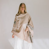 Aztec Poncho // Vanilla