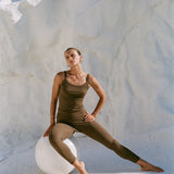 Movement Legging // Cocoa