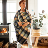 Poncho // Frankie Check