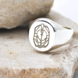 She Sails Free Signet Ring // Silver
