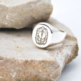 She Sails Free Signet Ring // Silver