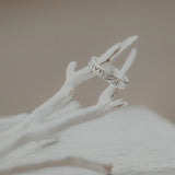 Mantra ring // Silver