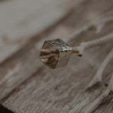 Fae hammered ring // Silver