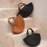 Soleil Grande // Chestnut Antq
