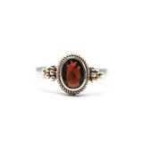 Mae Ring // Garnet
